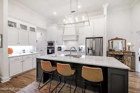 Kitchen - 701 Summerfield Dr, Canton, MS 39046 photo 5 of 7