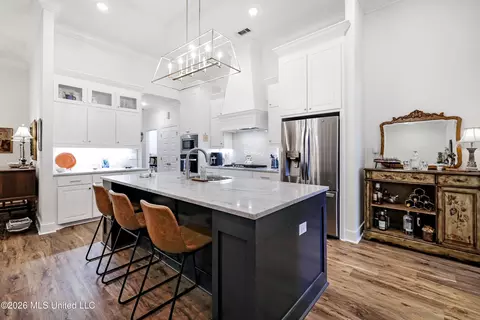 Kitchen - 701 Summerfield Dr, Canton, MS 39046 photo 3 of 7