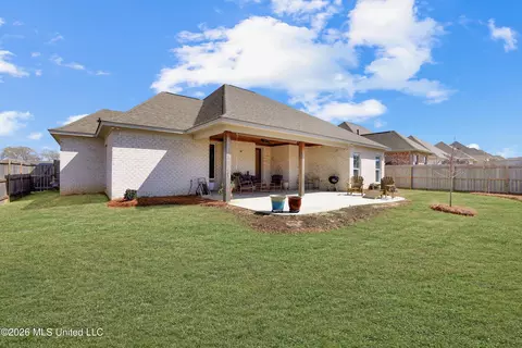 Exterior - 701 Summerfield Dr, Canton, MS 39046 photo 4 of 9
