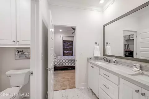 Bath - 701 Summerfield Dr, Canton, MS 39046 photo 6 of 8