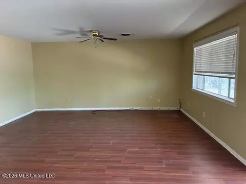 Living - 1620 Virginia Ave, Mccomb, MS 39648 photo 1 of 1
