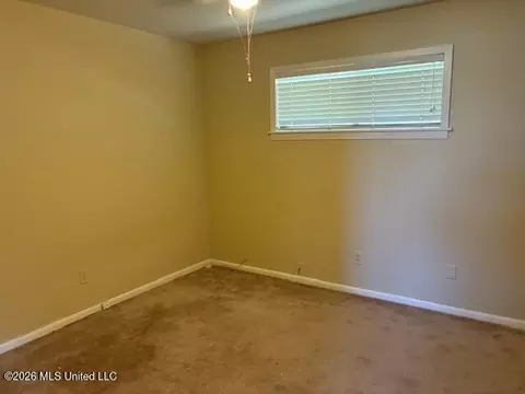 Bedroom - 1620 Virginia Ave, Mccomb, MS 39648 photo 3 of 4