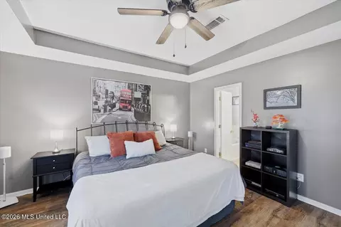 Bedroom - 403 Oak Bnd, Brandon, MS 39047 photo 1 of 4