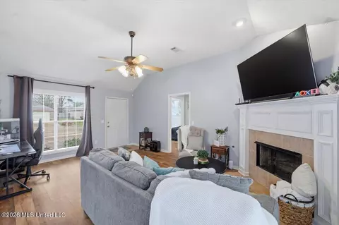 Other - 403 Oak Bnd, Brandon, MS 39047 photo 2 of 7