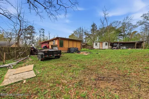 Exterior - 236 Cherry Hill Dr, Jackson, MS 39212 photo 3 of 3
