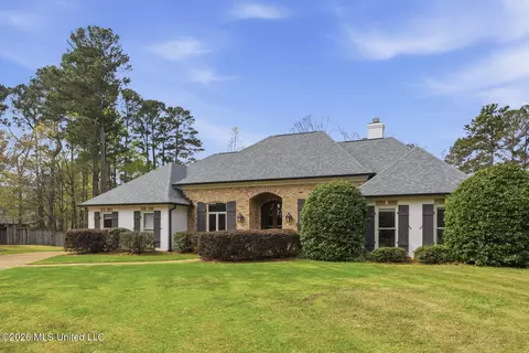 412 Ashbourn Ct, Madison, MS 39110