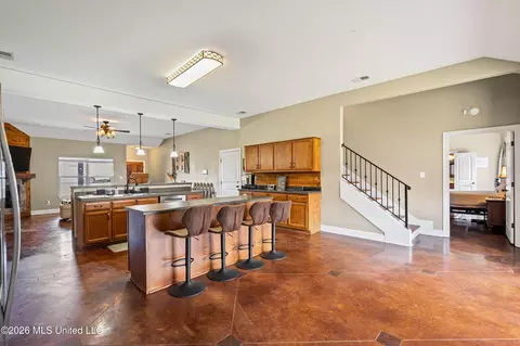 Entry Way - 10067 Emerald Forest Dr, Hernando, MS 38632 photo 1 of 1