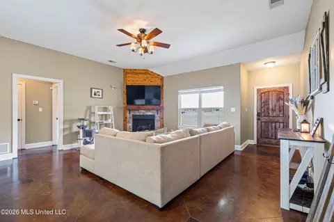 Other - 10067 Emerald Forest Dr, Hernando, MS 38632 photo 5 of 10
