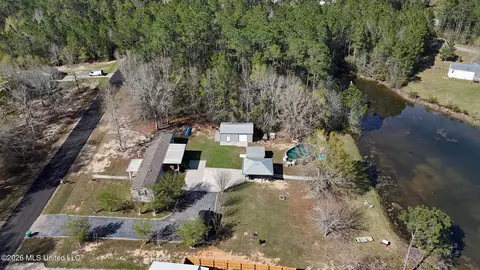 7188 Lake Dr, Perkinston, MS 39573