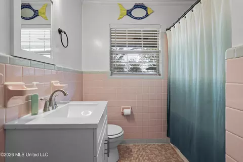 Bath - 106 Clower Ave, Long Beach, MS 39560 photo 2 of 2