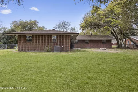 Exterior - 106 Clower Ave, Long Beach, MS 39560 photo 2 of 5