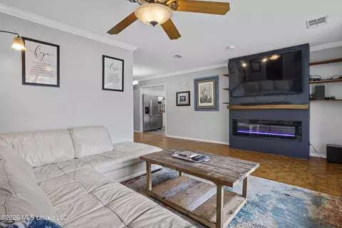 Living - 106 Clower Ave, Long Beach, MS 39560 photo 3 of 4