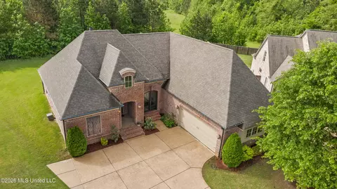 Exterior - 4342 E Robinson Loop, Olive Branch, MS 38654 photo 9 of 9
