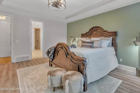 Bedroom - 4342 E Robinson Loop, Olive Branch, MS 38654 photo 2 of 5