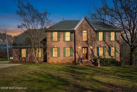 5480 Polk Ln, Olive Branch, MS 38654