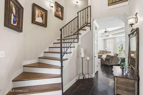 Entry Way - 116 Windsor Blvd, Brandon, MS 39042 photo 5 of 8