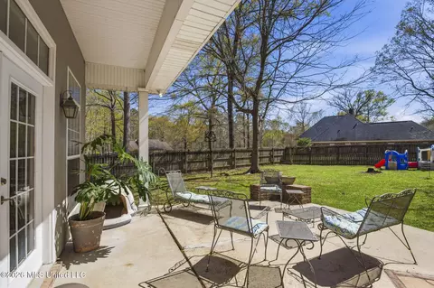 Exterior - 116 Windsor Blvd, Brandon, MS 39042 photo 8 of 15