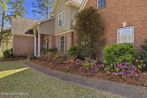 Exterior - 116 Windsor Blvd, Brandon, MS 39042 photo 4 of 15