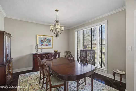 Dining - 116 Windsor Blvd, Brandon, MS 39042 photo 2 of 3