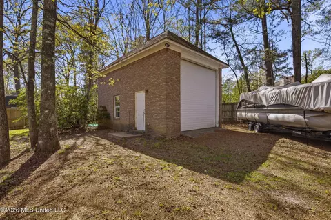 Exterior - 116 Windsor Blvd, Brandon, MS 39042 photo 14 of 15