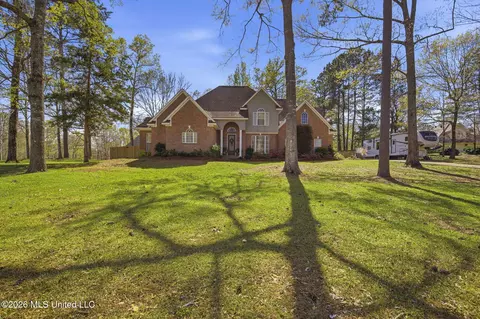 Exterior - 116 Windsor Blvd, Brandon, MS 39042 photo 2 of 15