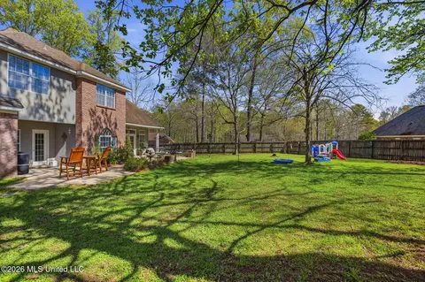 Exterior - 116 Windsor Blvd, Brandon, MS 39042 photo 11 of 15