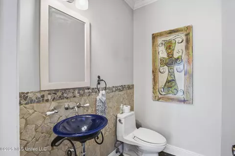 Bath - 116 Windsor Blvd, Brandon, MS 39042 photo 1 of 5