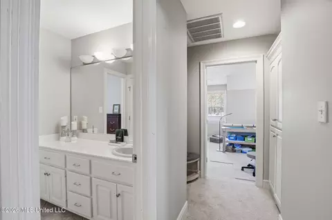 Entry Way - 116 Windsor Blvd, Brandon, MS 39042 photo 8 of 8