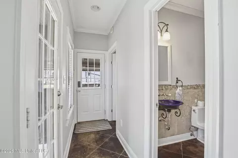 Entry Way - 116 Windsor Blvd, Brandon, MS 39042 photo 4 of 8