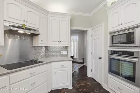 Kitchen - 116 Windsor Blvd, Brandon, MS 39042 photo 3 of 3