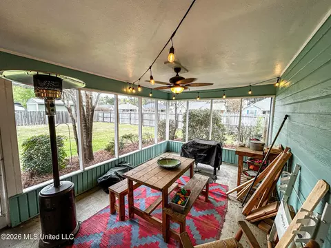 Exterior - 739 Whippoorwill Dr, Brandon, MS 39047 photo 4 of 7