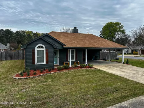 Exterior - 739 Whippoorwill Dr, Brandon, MS 39047 photo 1 of 7