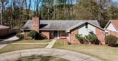 177 Woodgate Dr, Brandon, MS 39042