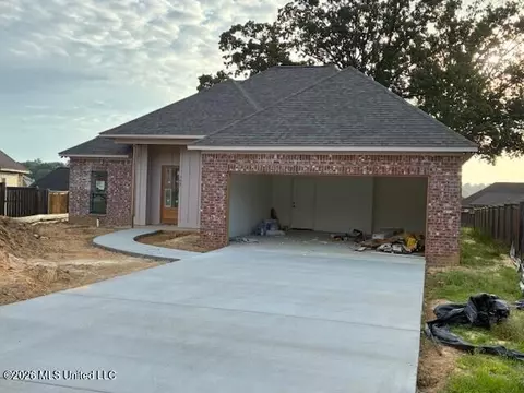 102 Saint Martin St, Madison, MS 39110