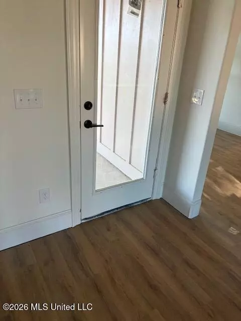 Entry Way - 102 Saint Martin St, Madison, MS 39110 photo 1 of 1