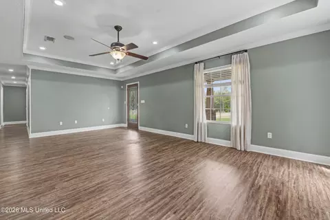Living - 222 Gristmill Rd, Lucedale, MS 39452 photo 2 of 4