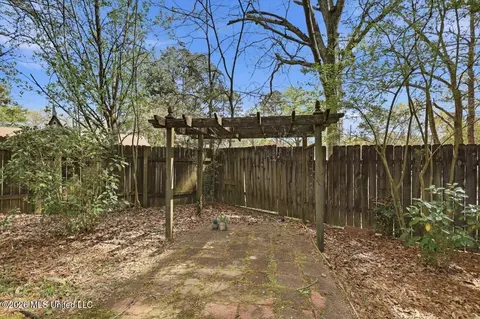 Exterior - 1110 Post Rd, Clinton, MS 39056 photo 7 of 9