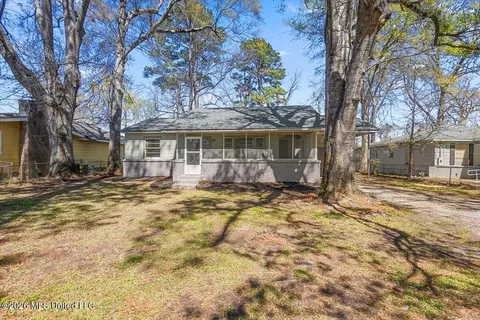 54 Bellwood Dr, Vicksburg, MS 39180
