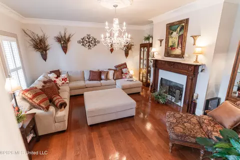 Living - 1203 Pine Lake Dr, Corinth, MS 38834 photo 4 of 4