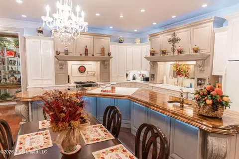 Kitchen - 1203 Pine Lake Dr, Corinth, MS 38834 photo 7 of 7