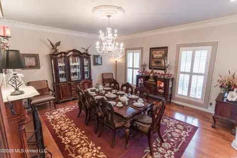 Dining - 1203 Pine Lake Dr, Corinth, MS 38834 photo 4 of 5