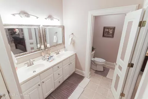 Bath - 1203 Pine Lake Dr, Corinth, MS 38834 photo 8 of 8