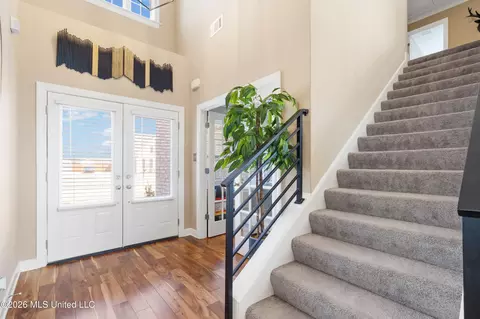 Entry Way - 13385 N Fields Ln, Olive Branch, MS 38654 photo 1 of 3