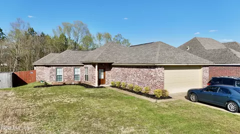 736 Hartwood Cv, Brandon, MS 39042