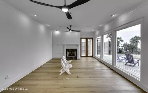 Living - 1418 Windrose Dr, Brandon, MS 39047 photo 5 of 5