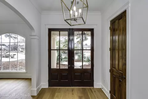 Entry Way - 1418 Windrose Dr, Brandon, MS 39047 photo 1 of 5