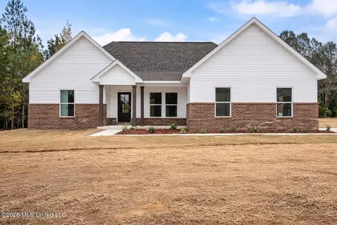 190 Rowell Rd, Coldwater, MS 38618