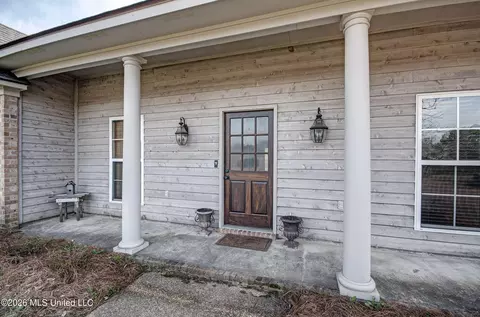 Exterior - 151 Stratford Dr, Madison, MS 39110 photo 5 of 8