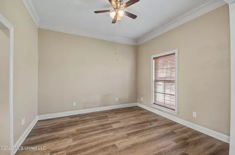 Living - 151 Stratford Dr, Madison, MS 39110 photo 7 of 7