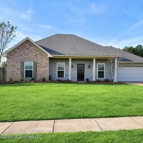 151 Stratford Dr, Madison, MS 39110